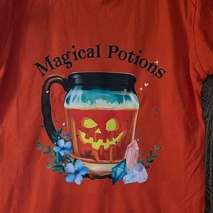 WOMENS SIZE XL ORANGE HALLOWEEN TSHIRT NEW